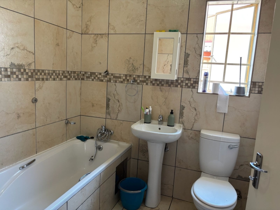 3 Bedroom Property for Sale in Mogwase North West